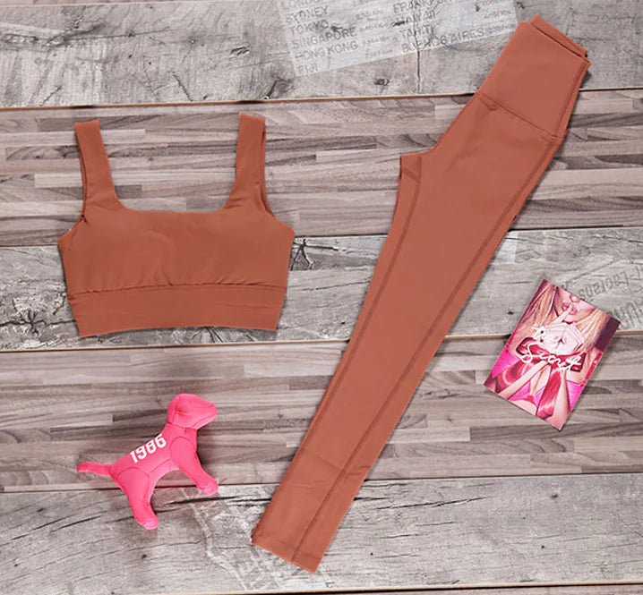 Victoria Women's Yoga Outfit - Slimming 3-Piece Set
