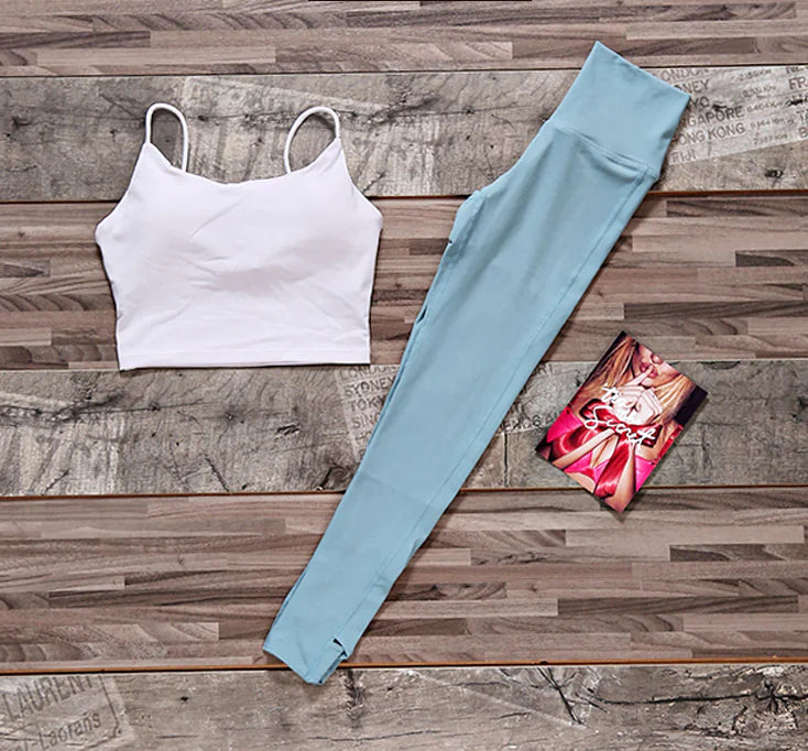 Victoria Women's Yoga Outfit - Slimming 3-Piece Set